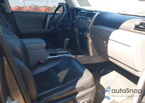 2013 Toyota 4Runner Sr5 z USA, uszkodzony, nr VIN JTEZU5JR7D5054048